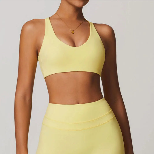 Seamless Halter Sports Bra